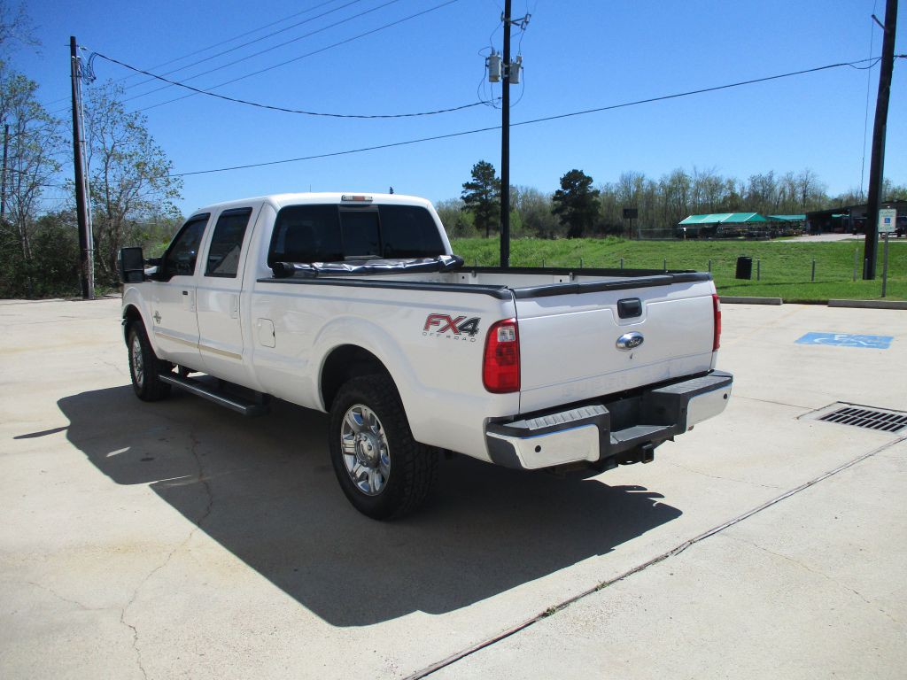2015 Ford F-250 Image 3