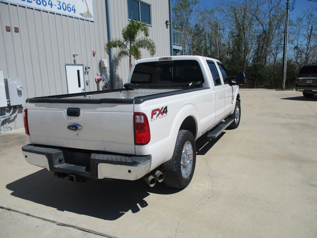 2015 Ford F-250 Image 4