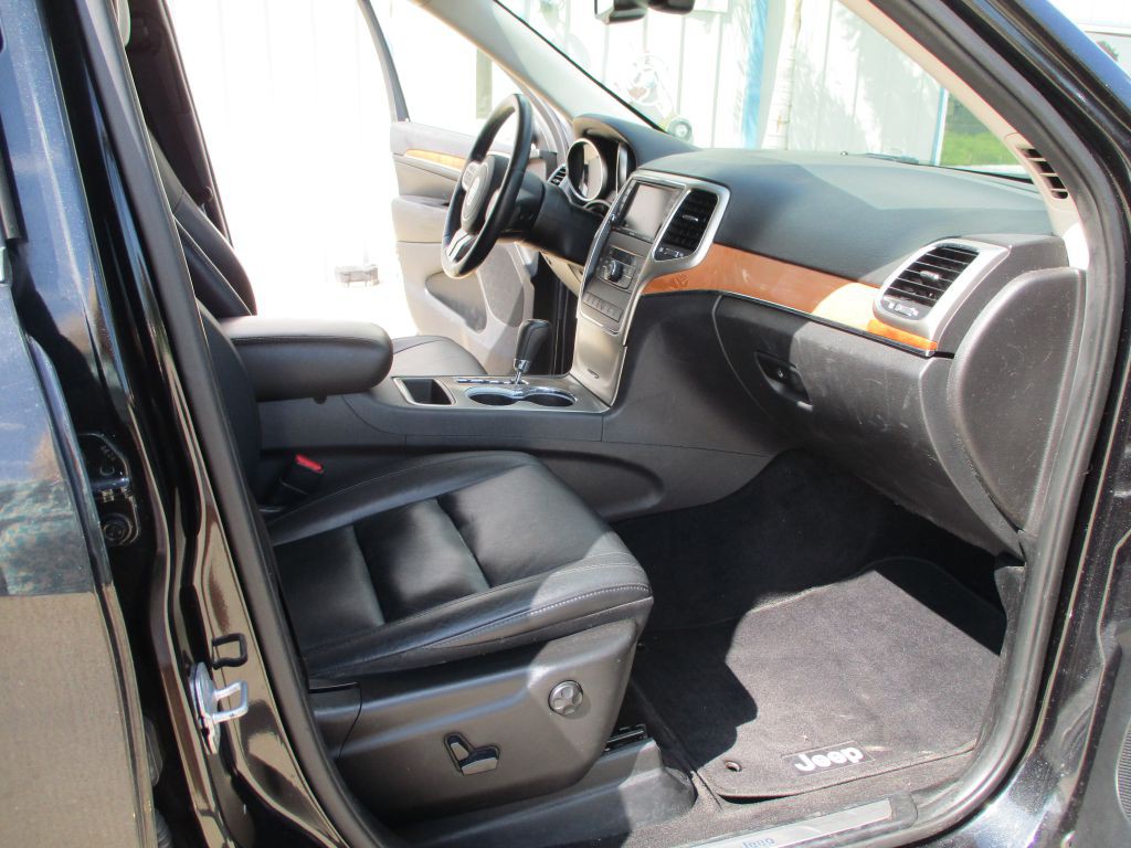 2013 Jeep Grand Cherokee Image 9