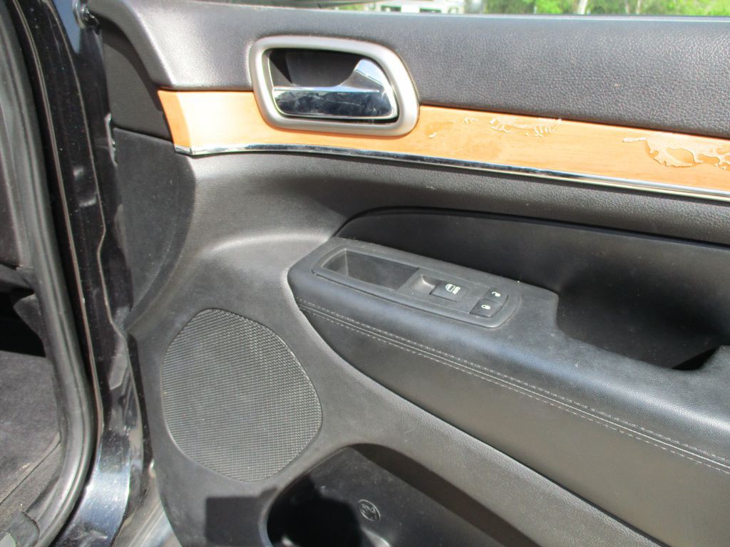 2013 Jeep Grand Cherokee Image 10