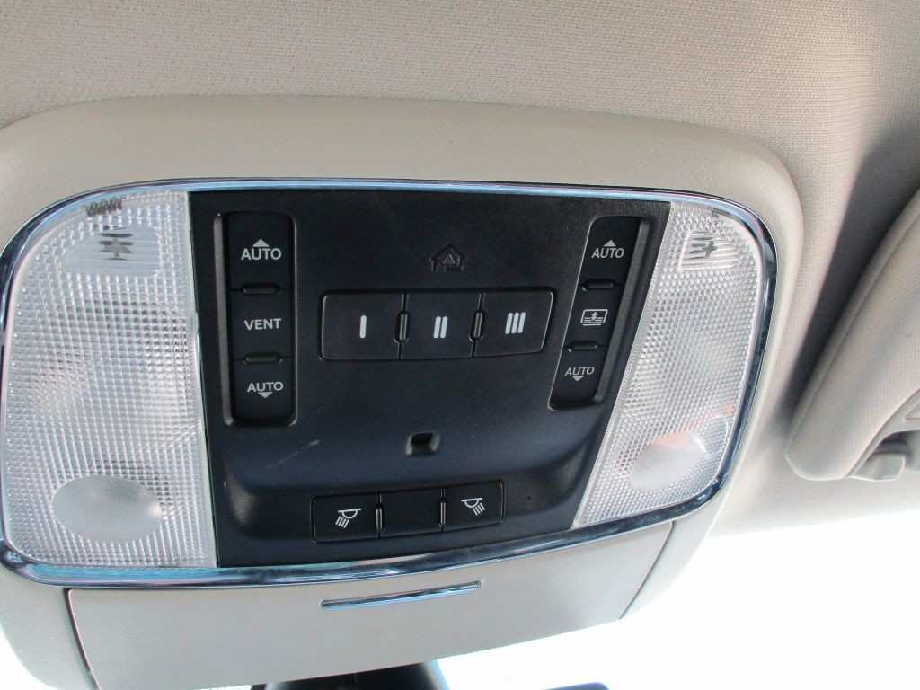 2013 Jeep Grand Cherokee Image 17