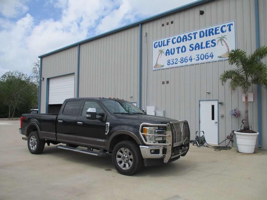 2017 Ford F-350 Image 2