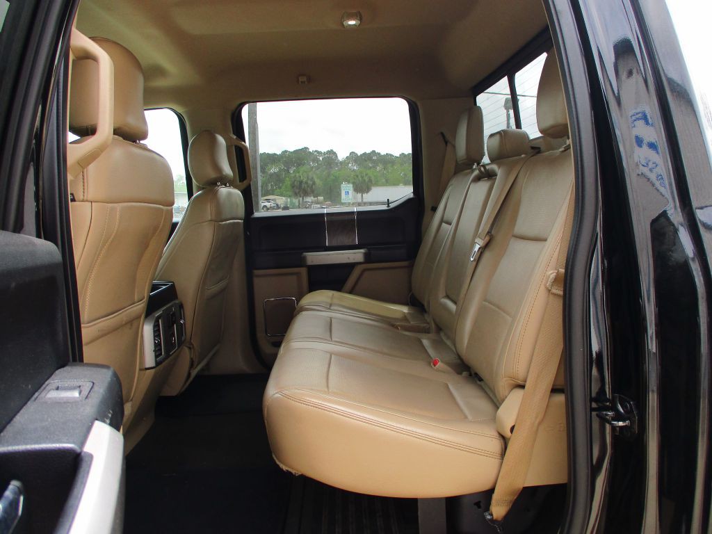 2017 Ford F-350 Image 9