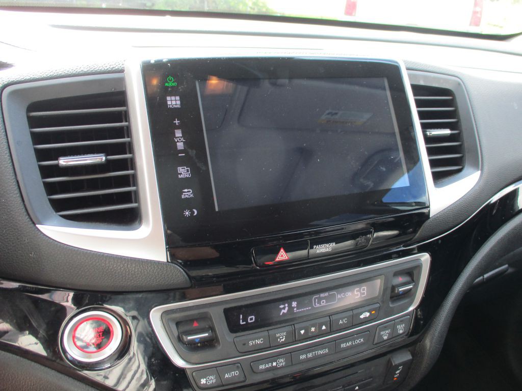 2016 Honda Pilot Image 8