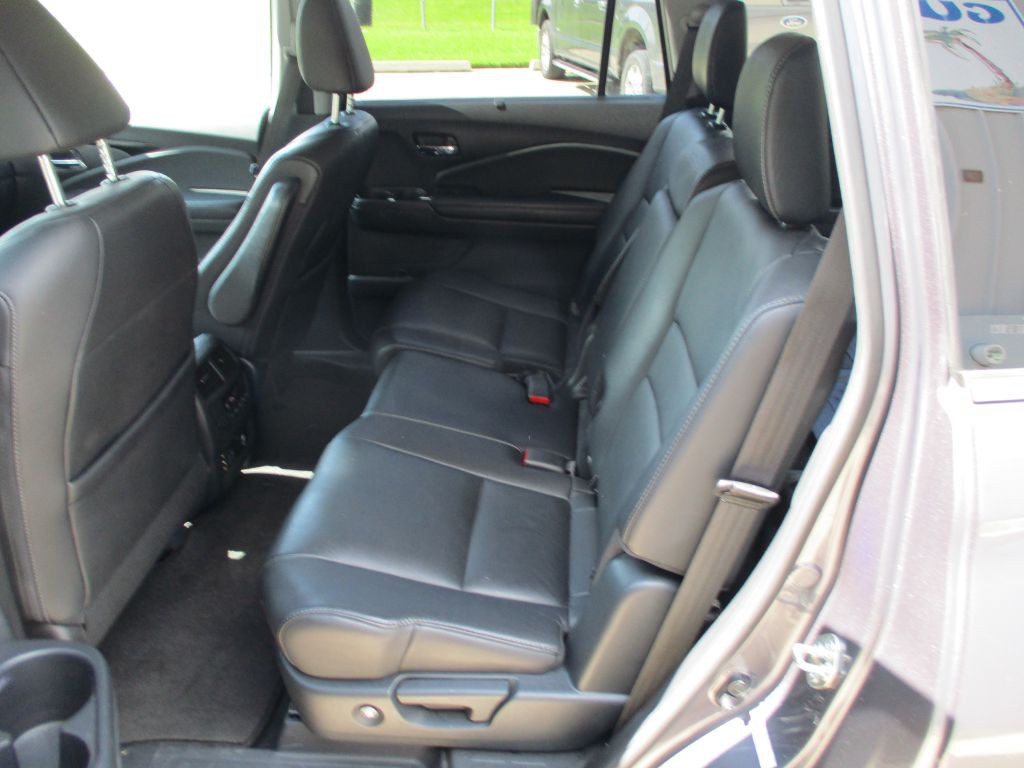 2016 Honda Pilot Image 12
