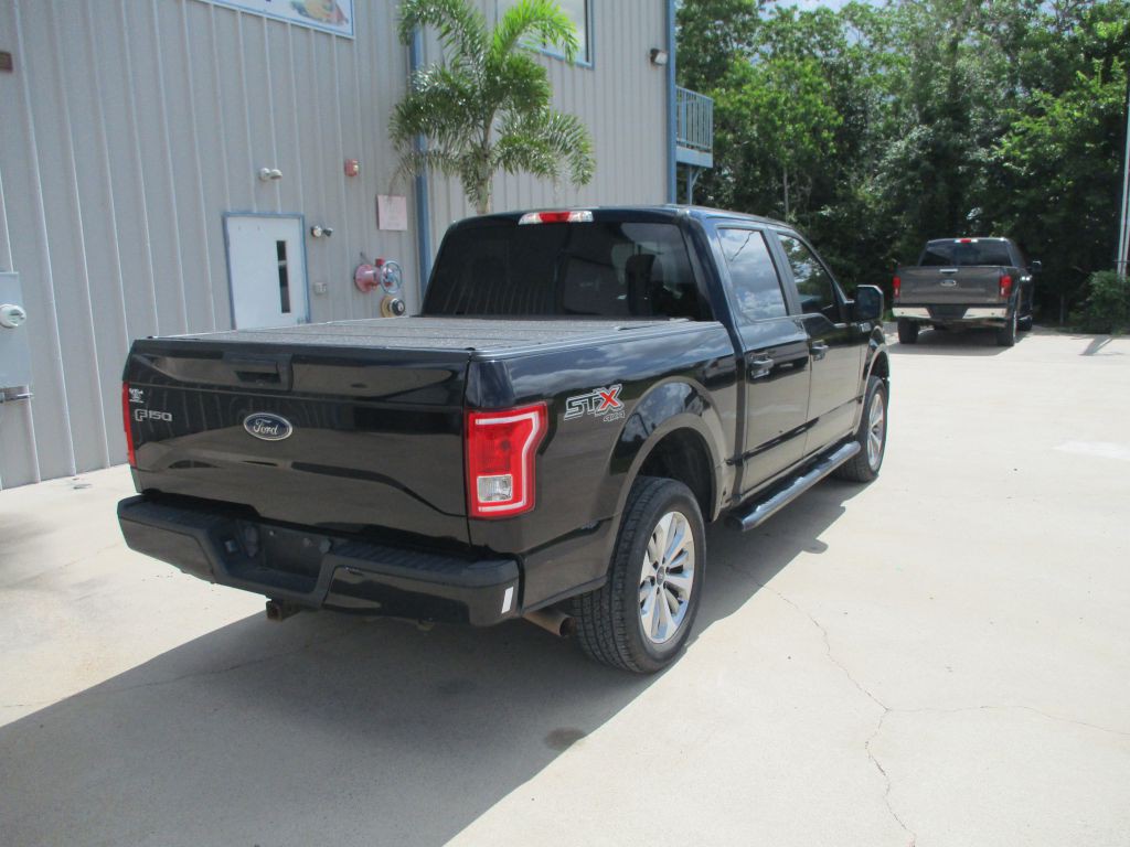 2017 Ford F-150 Image 4