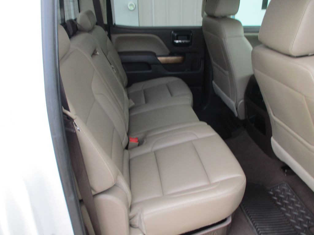 2018 Chevrolet Silverado 1500 Image 17