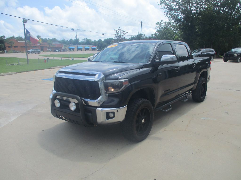 2016 Toyota Tundra Image 2