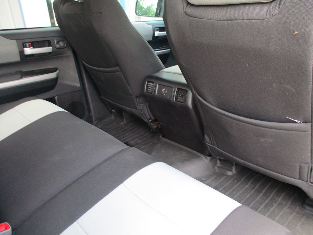2016 Toyota Tundra Image 16