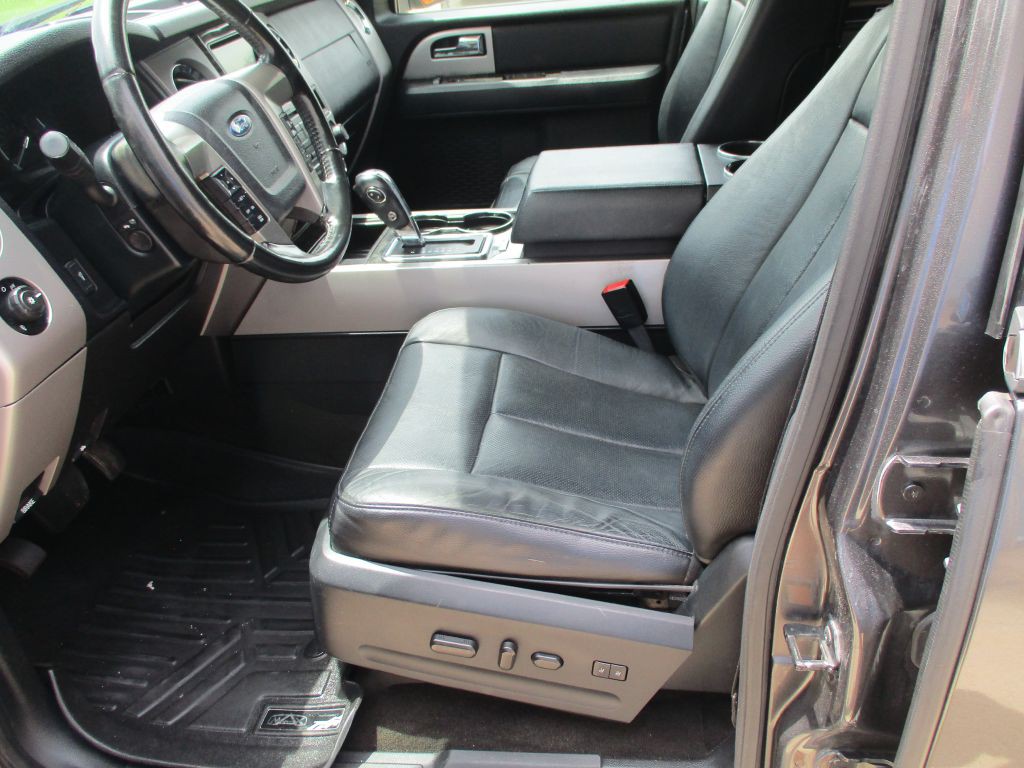 2017 Ford Expedition Image 10