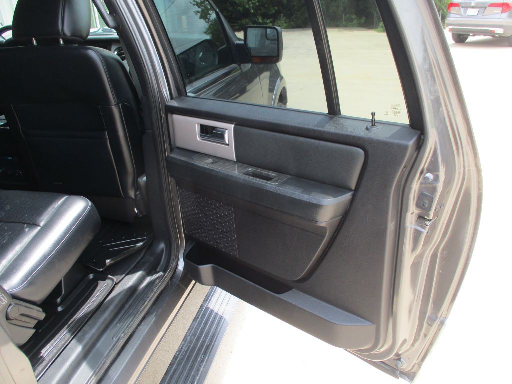 2017 Ford Expedition Image 15