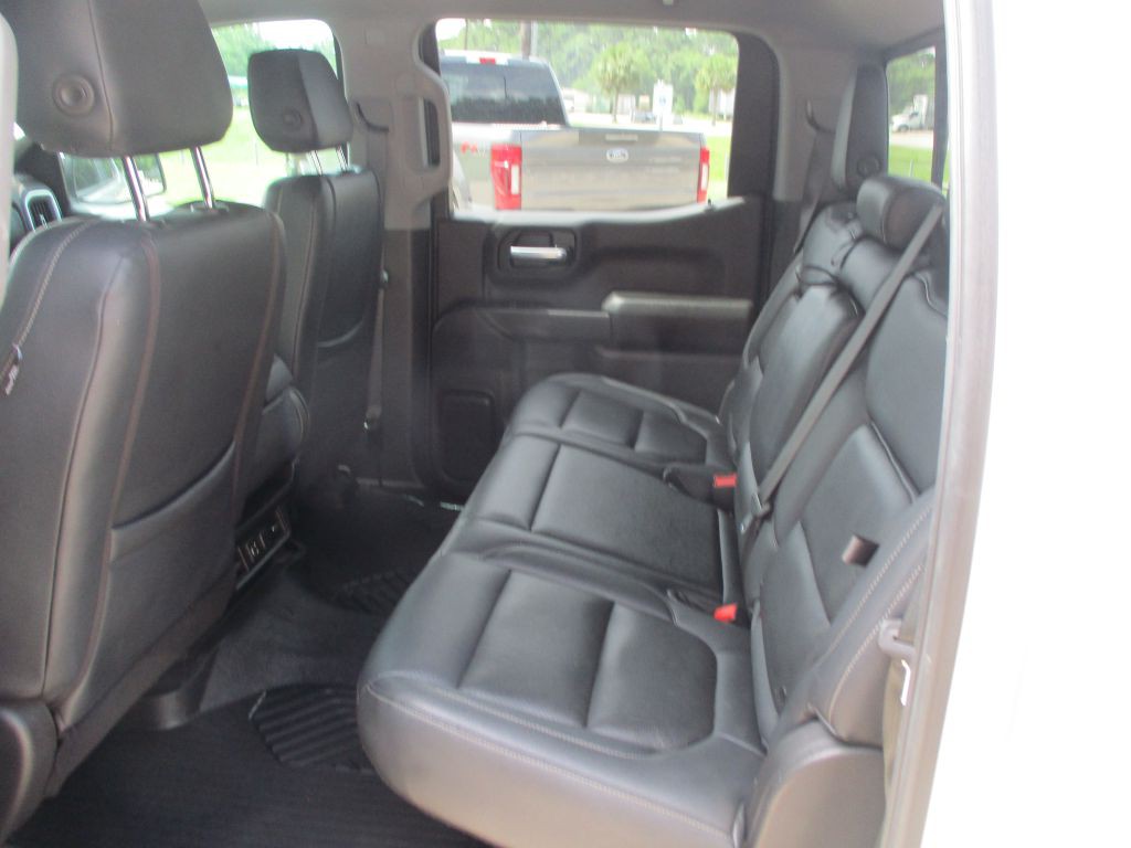 2021 Chevrolet Silverado 1500 Image 12