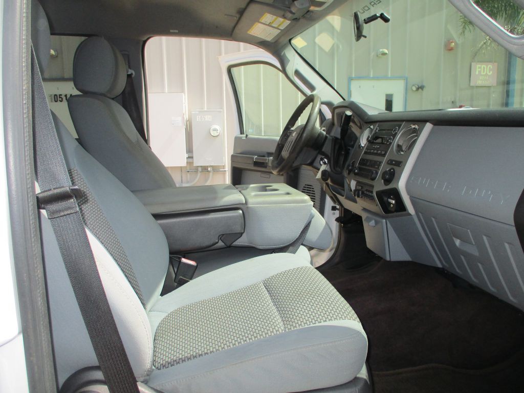 2013 Ford F-350 Image 13