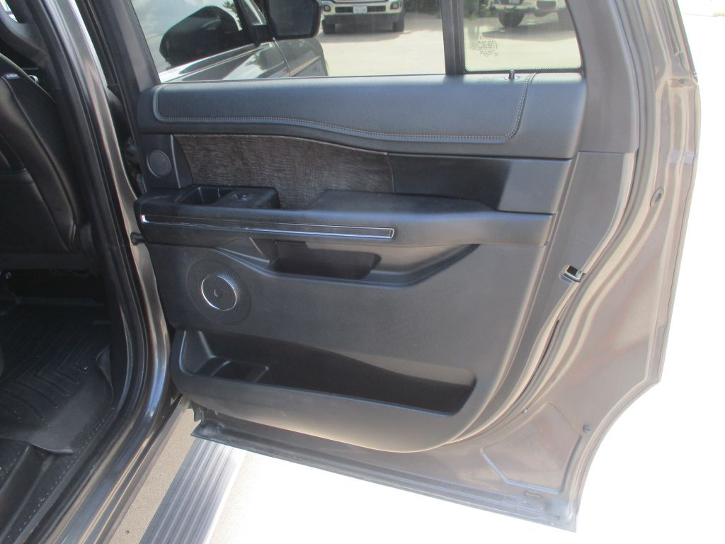 2019 Ford Expedition Image 15