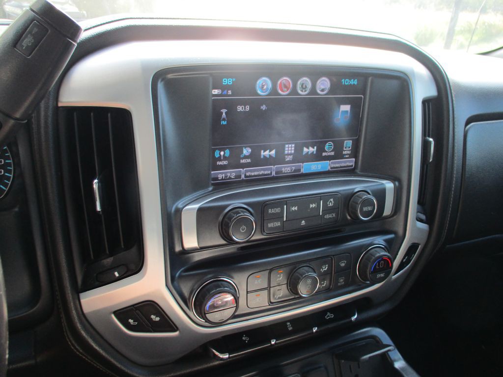 2018 GMC Sierra Image 9