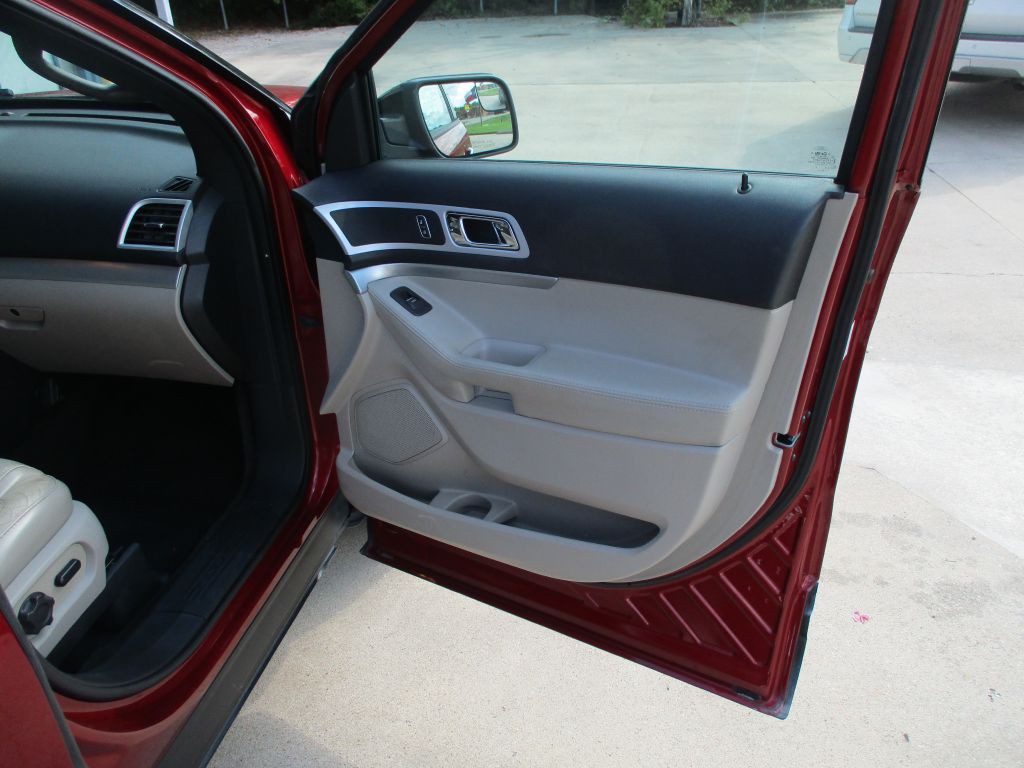 2014 Ford Explorer Image 19