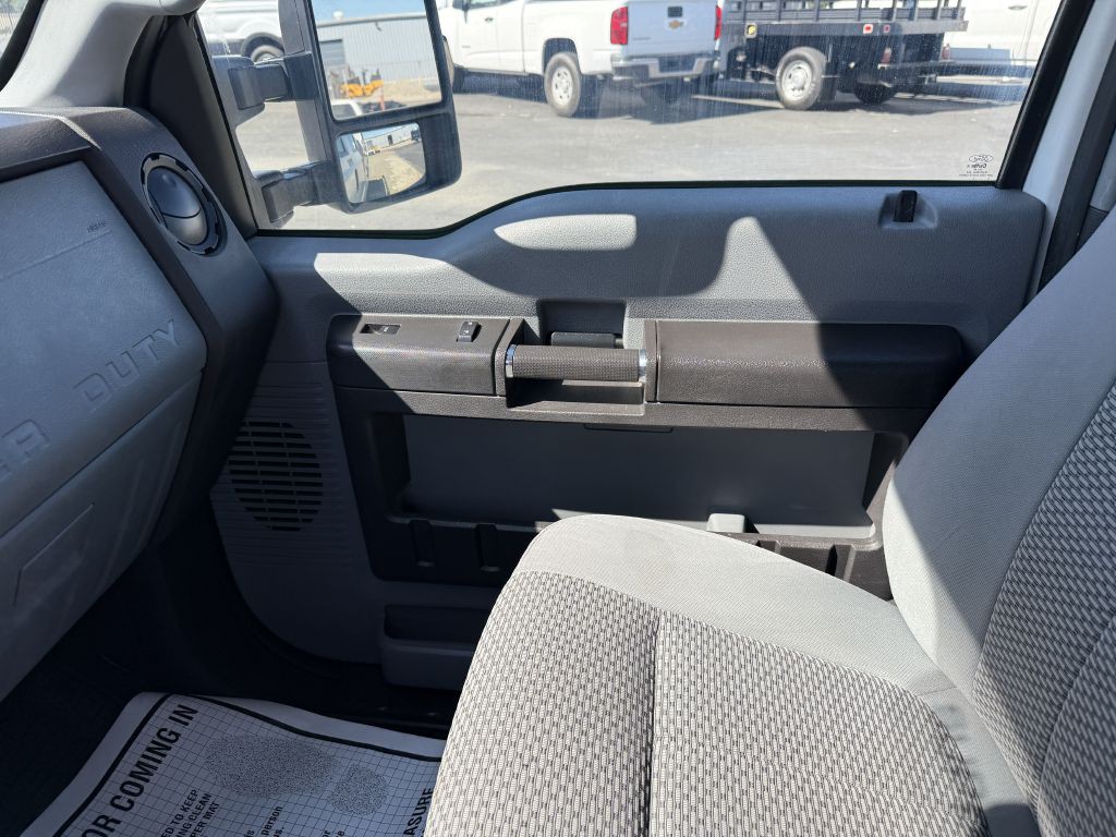 2015 Ford F-250 Image 21