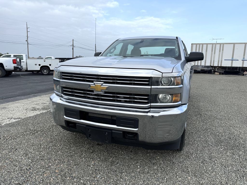 2015 Chevrolet Silverado 1500 Image 2