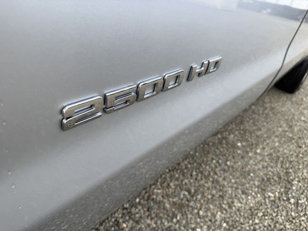 2015 Chevrolet Silverado 1500 Image 10