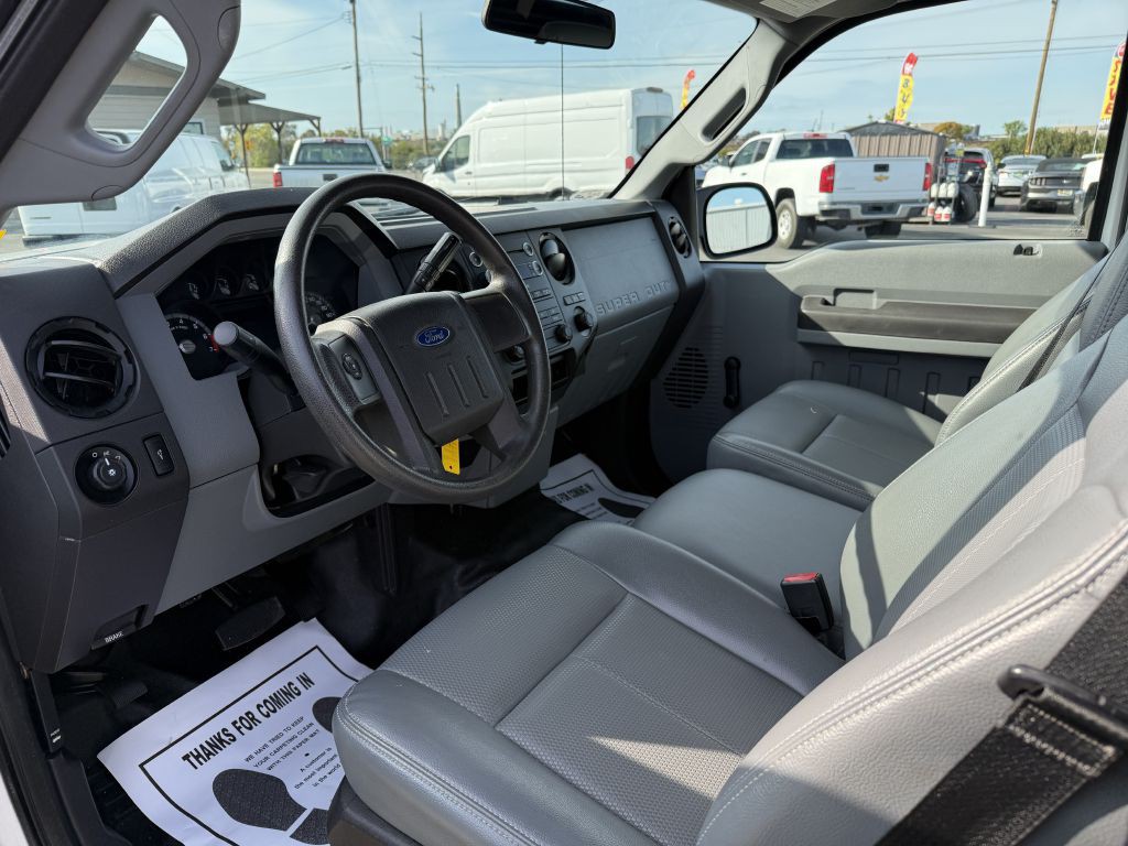 2015 Ford F-250 Image 14