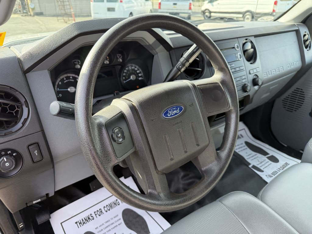 2015 Ford F-250 Image 15