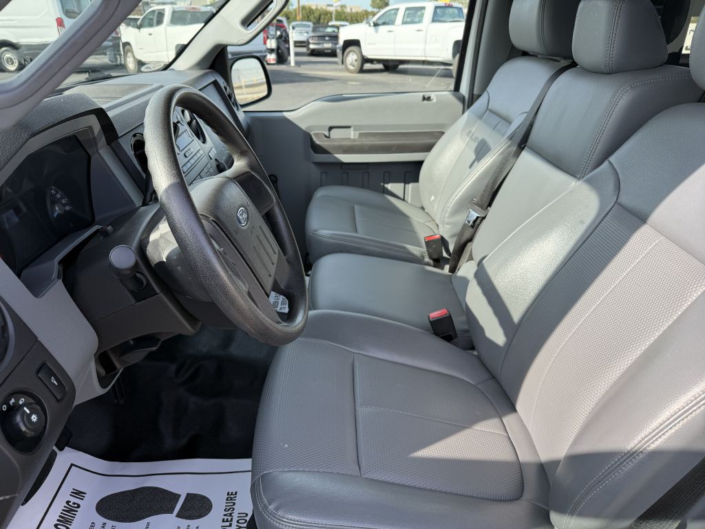 2015 Ford F-250 Image 18