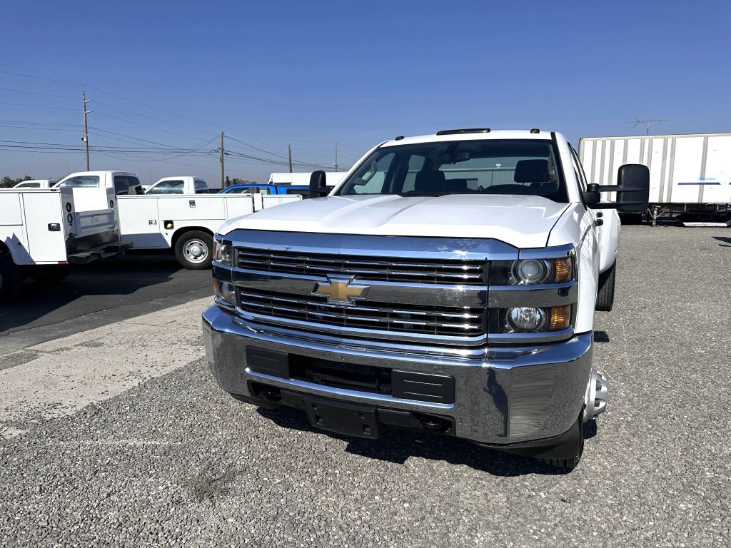 2015 Chevrolet Silverado 1500 Image 3