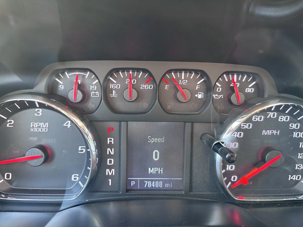 2015 Chevrolet Silverado 1500 Image 32