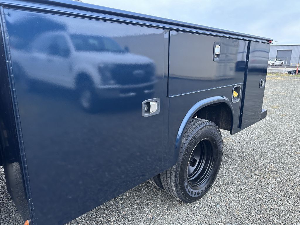 2015 Ford F-350 Image 9
