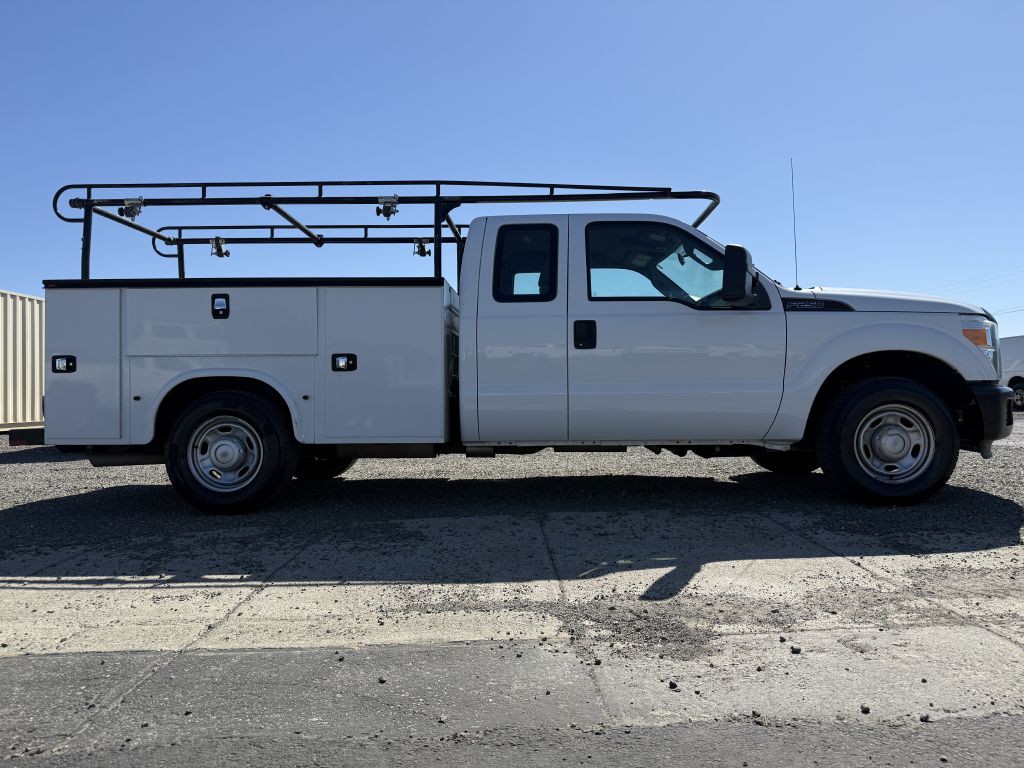 2015 Ford F-250 Image 5