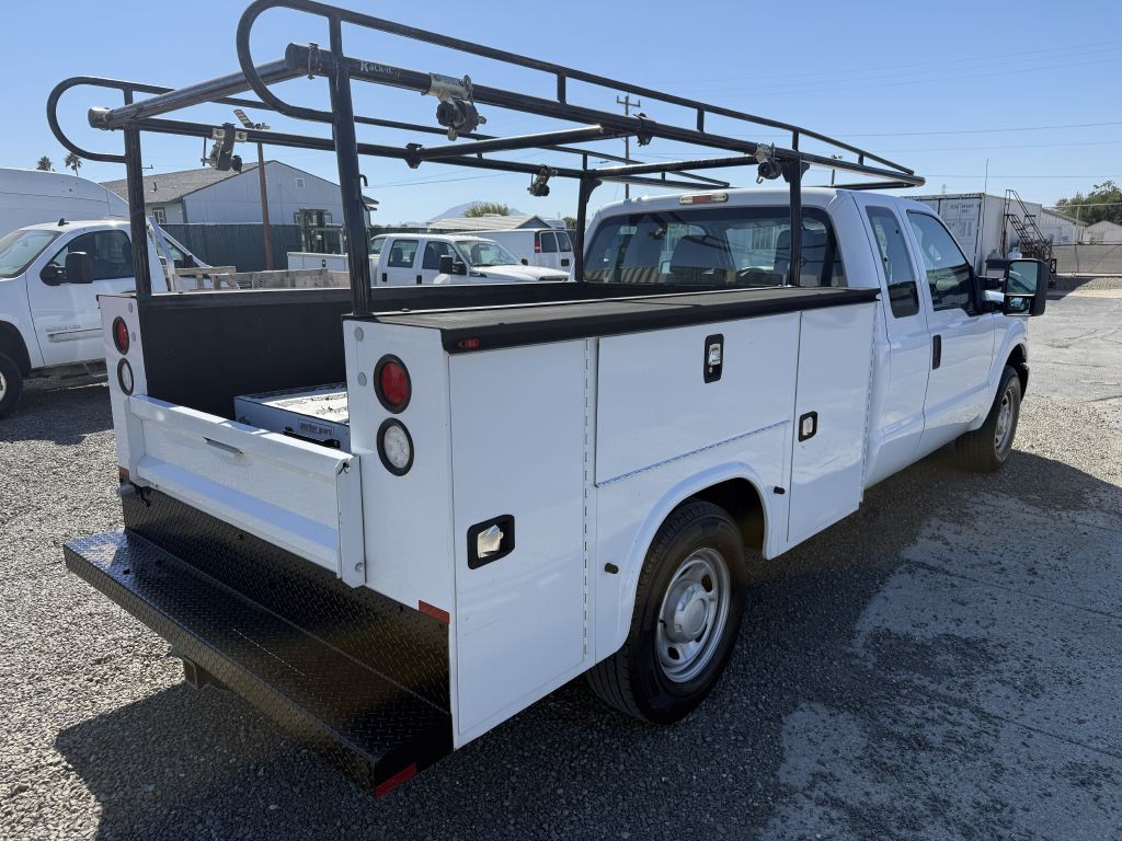 2015 Ford F-250 Image 6