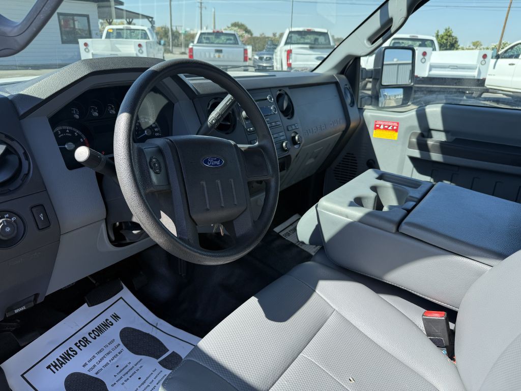 2015 Ford F-250 Image 16