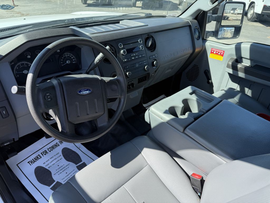 2015 Ford F-250 Image 18