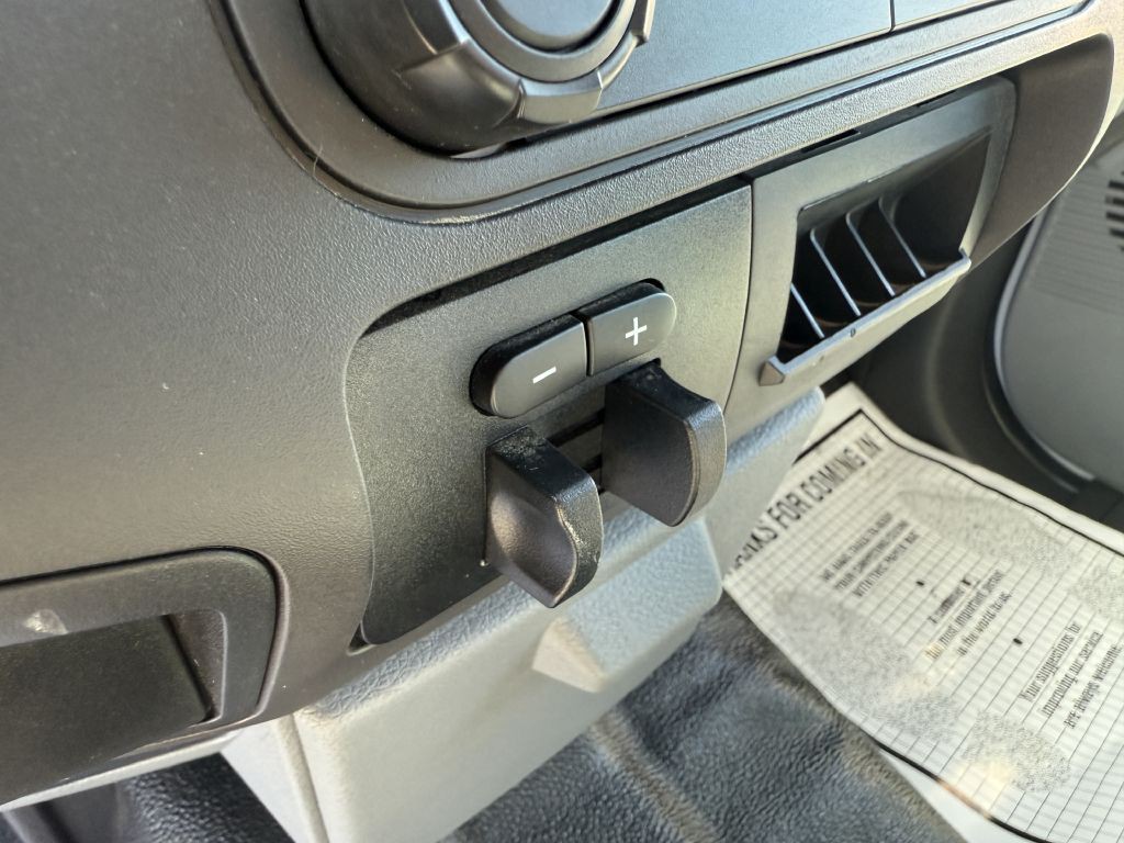 2015 Ford F-250 Image 20