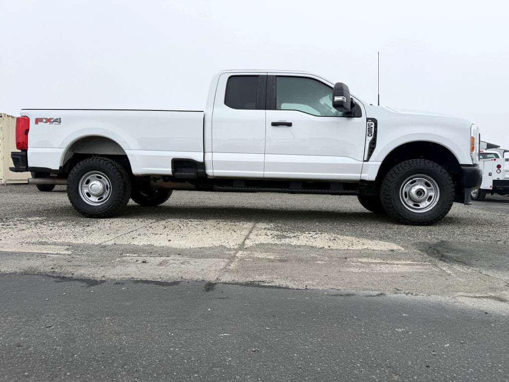 2023 Ford F-250 Image 5