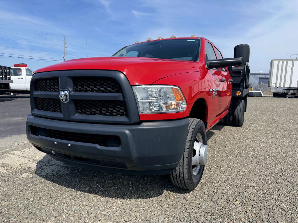 2014 RAM 3500 Image 2