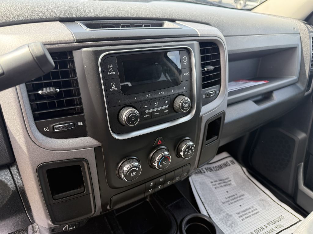2014 RAM 3500 Image 18