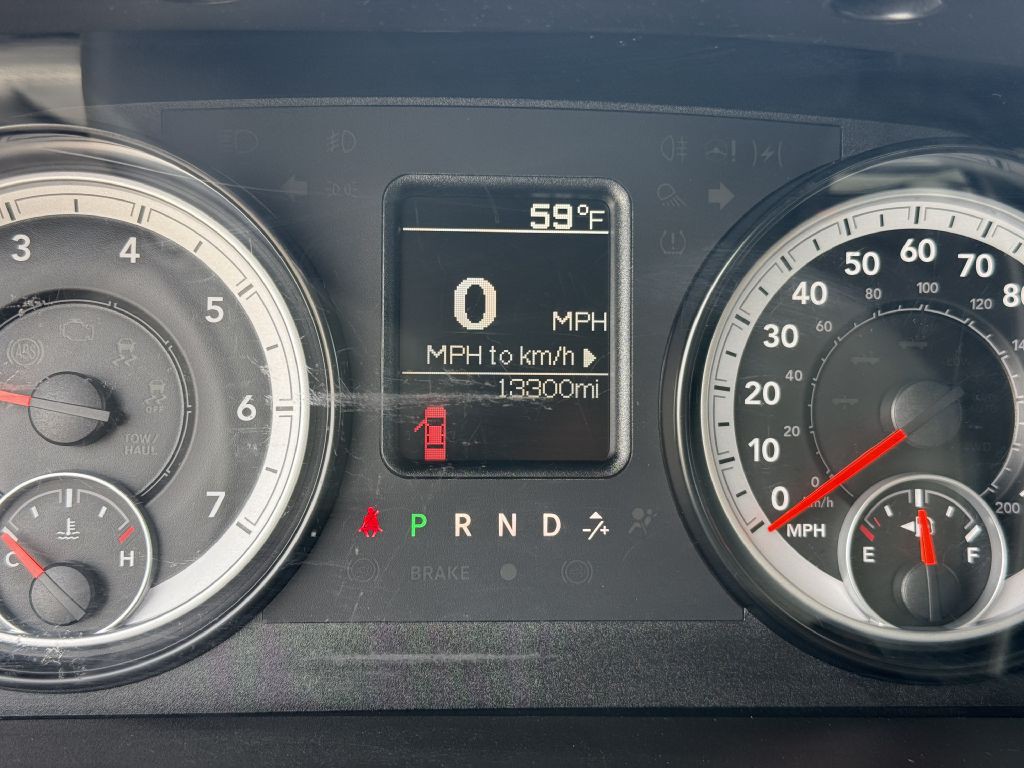 2014 RAM 3500 Image 22