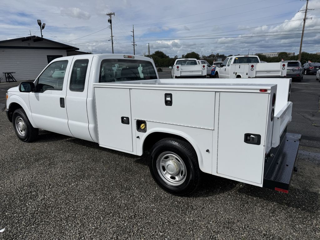 2015 Ford F-250 Image 9
