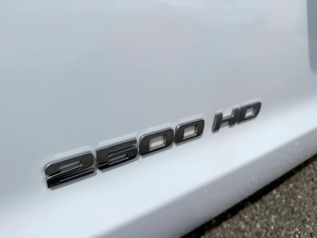 2016 Chevrolet Silverado 1500 Image 12