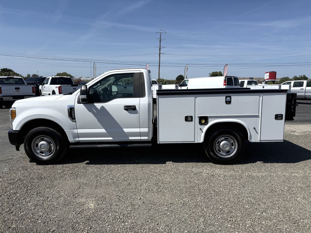 2017 Ford F-250 Image 8
