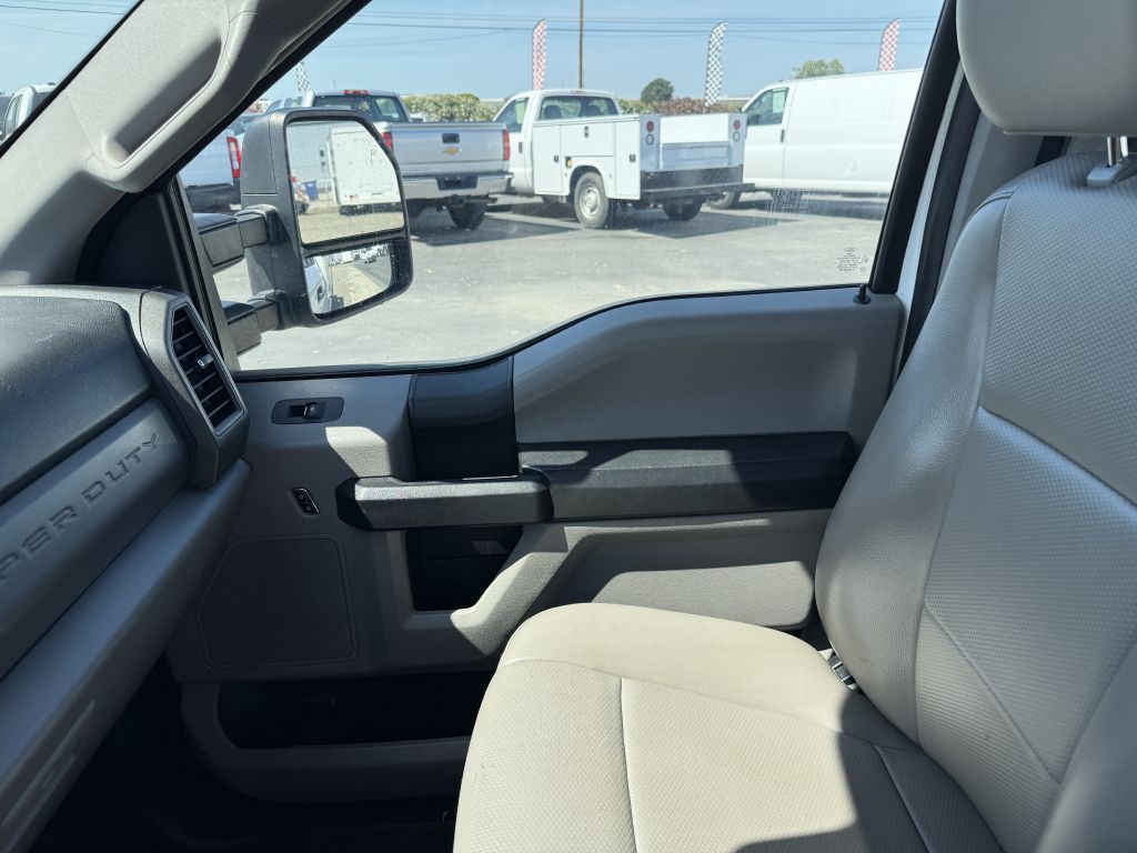 2017 Ford F-250 Image 19
