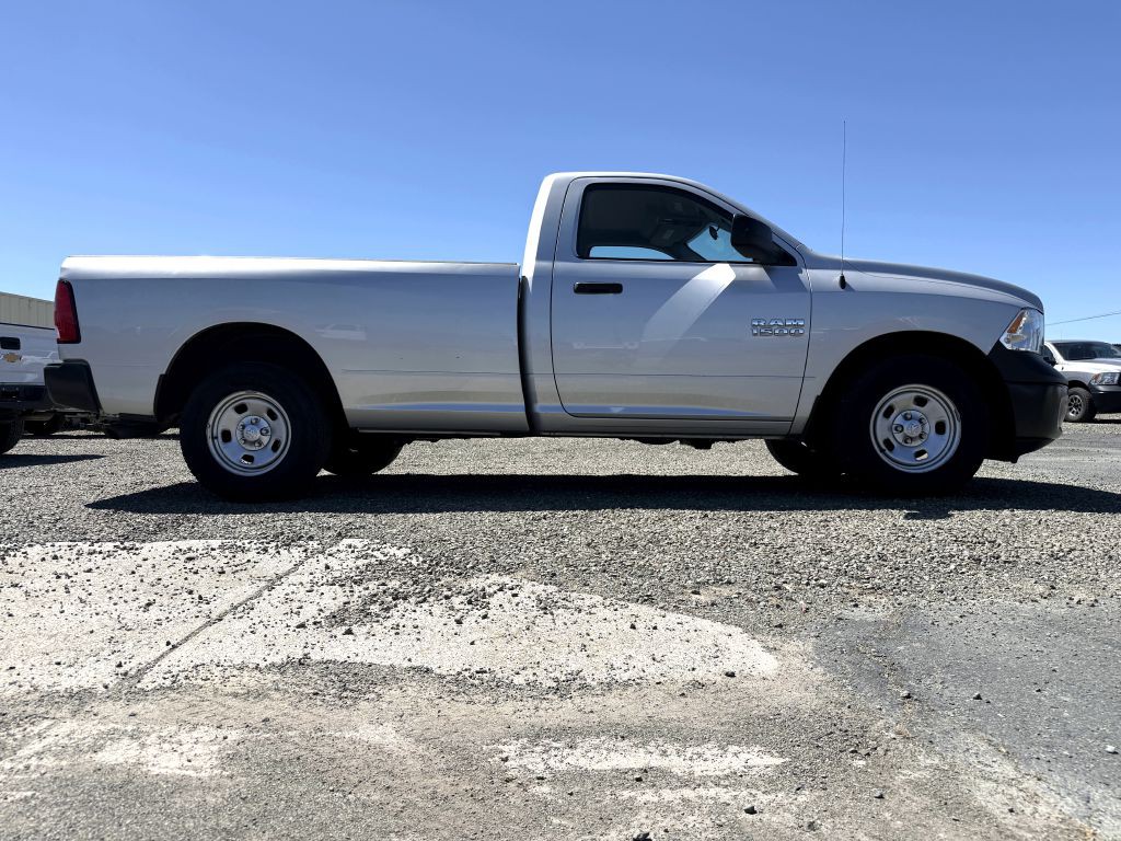 2017 RAM 1500 Image 4