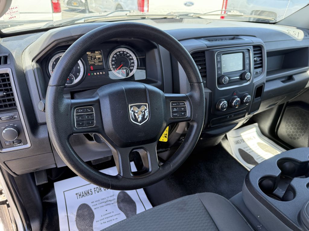 2017 RAM 1500 Image 19