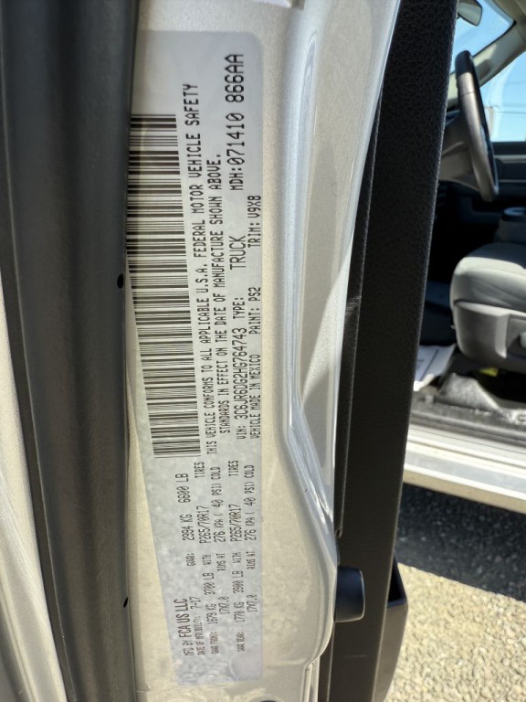 2017 RAM 1500 Image 22