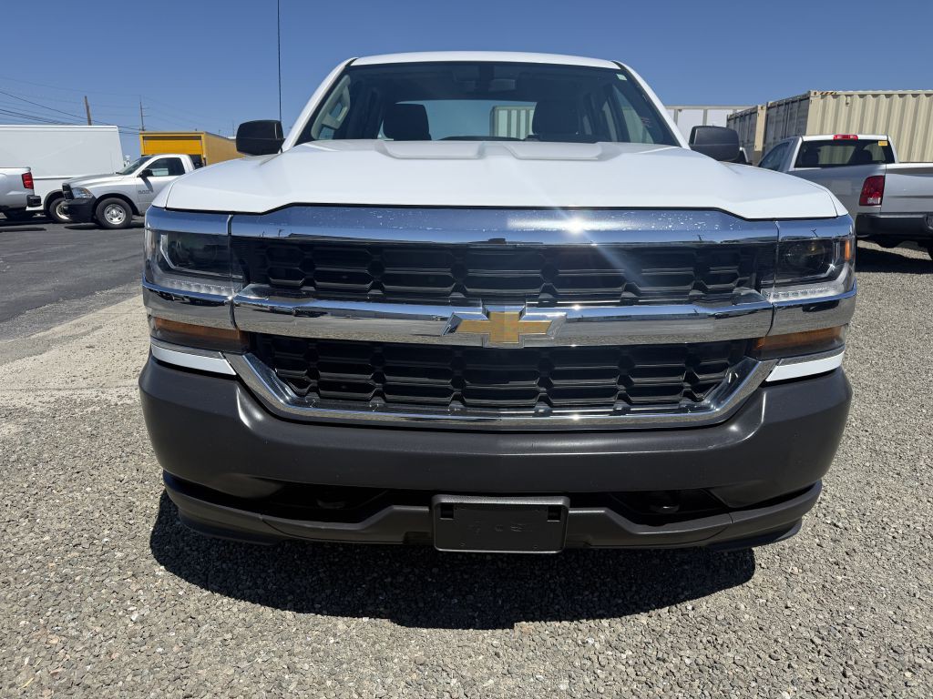 2017 Chevrolet Silverado 1500 Image 3
