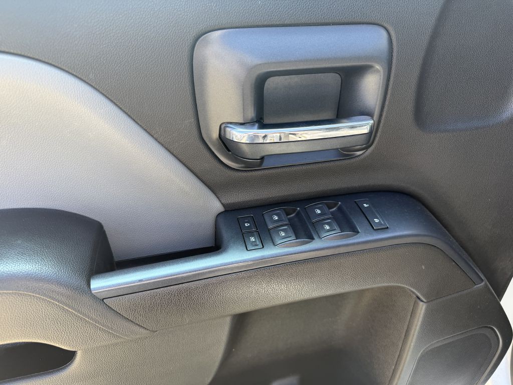 2017 Chevrolet Silverado 1500 Image 11