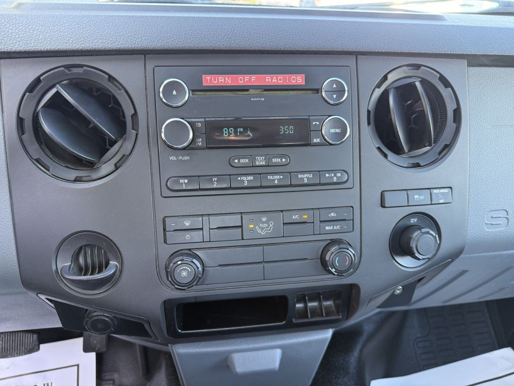 2015 Ford F-250 Image 20