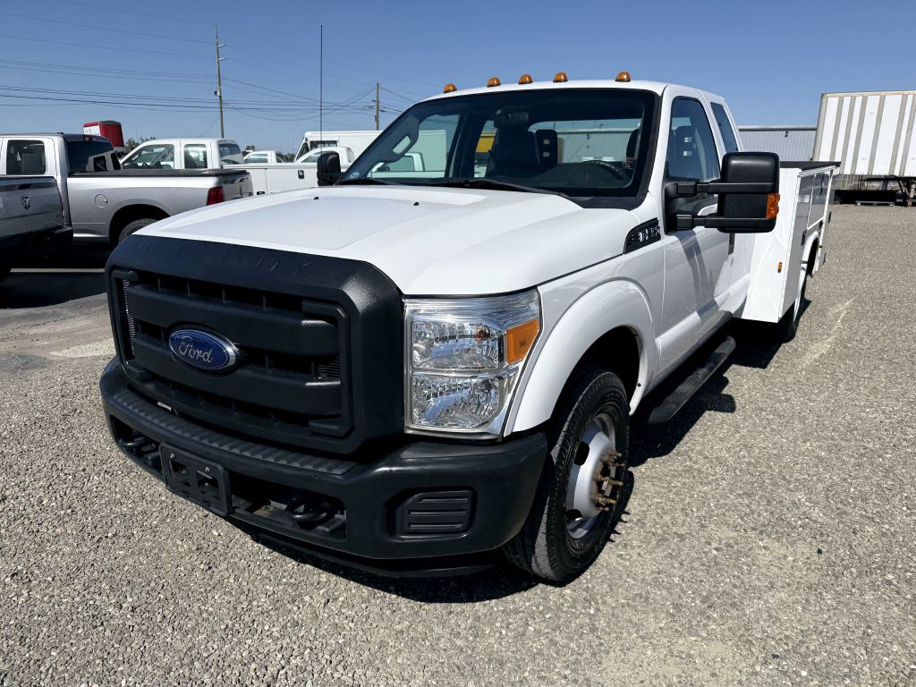 2016 Ford F-350 Image 2