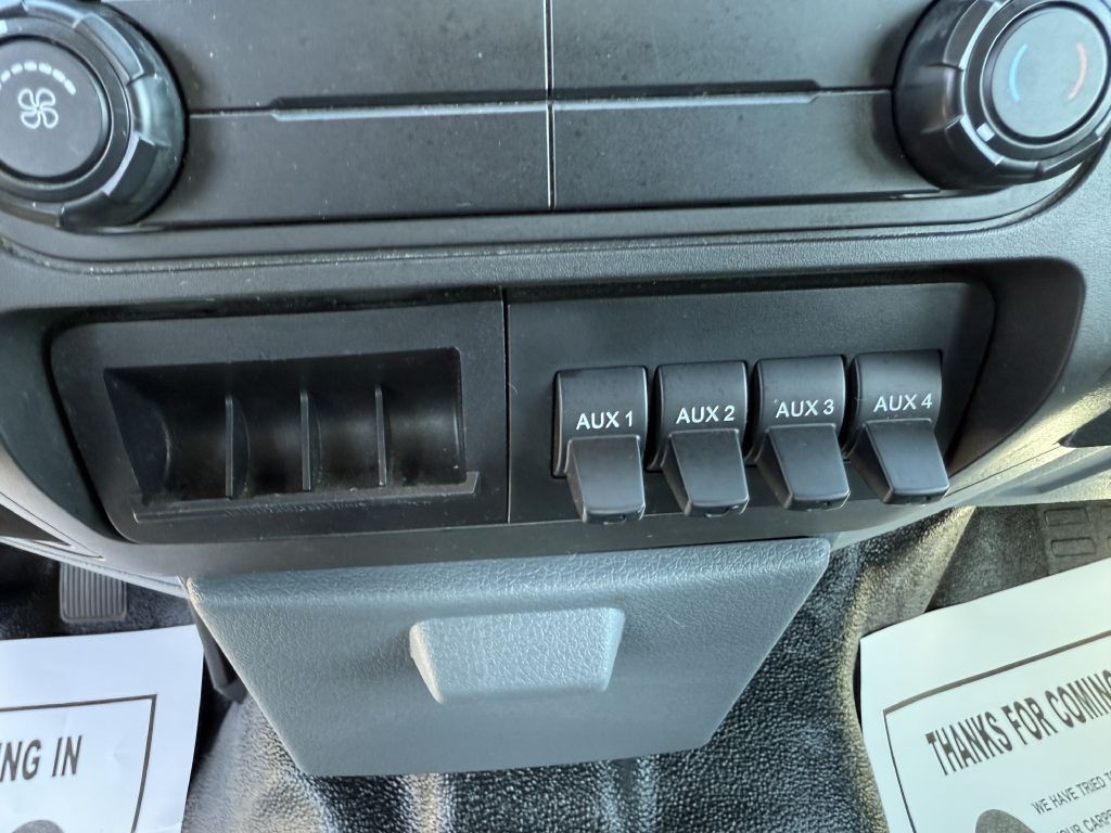 2016 Ford F-350 Image 21